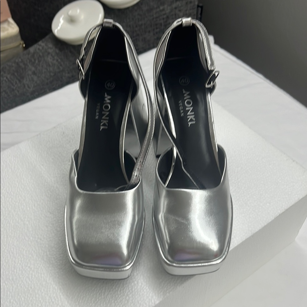 Monki Silver Heels with Square Toe and Ankle Strap